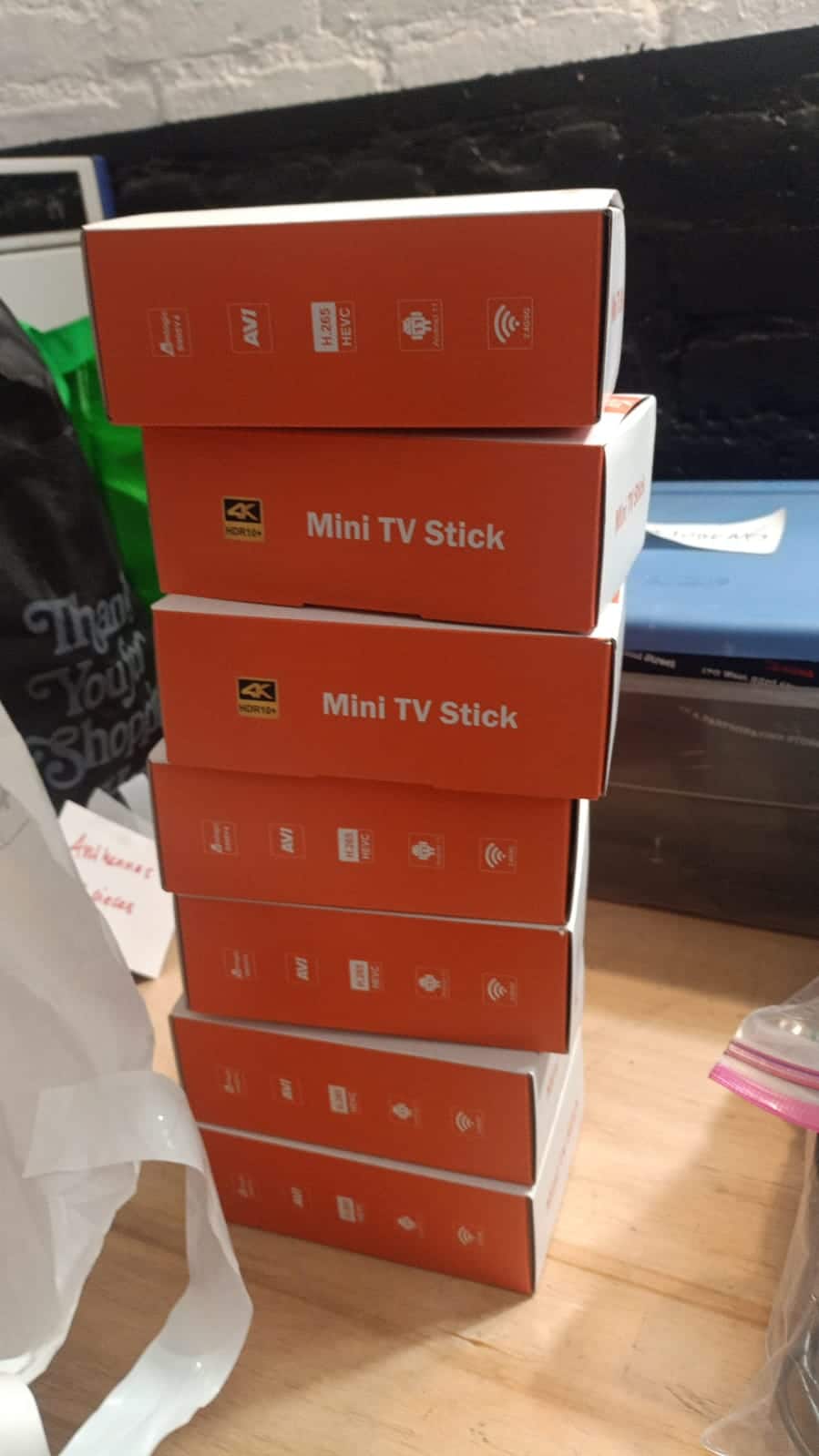 4GB+32GB Android 11 TV Stick 4K Ultra HD Streaming Media Player Quad-Core TV Box - Image 10